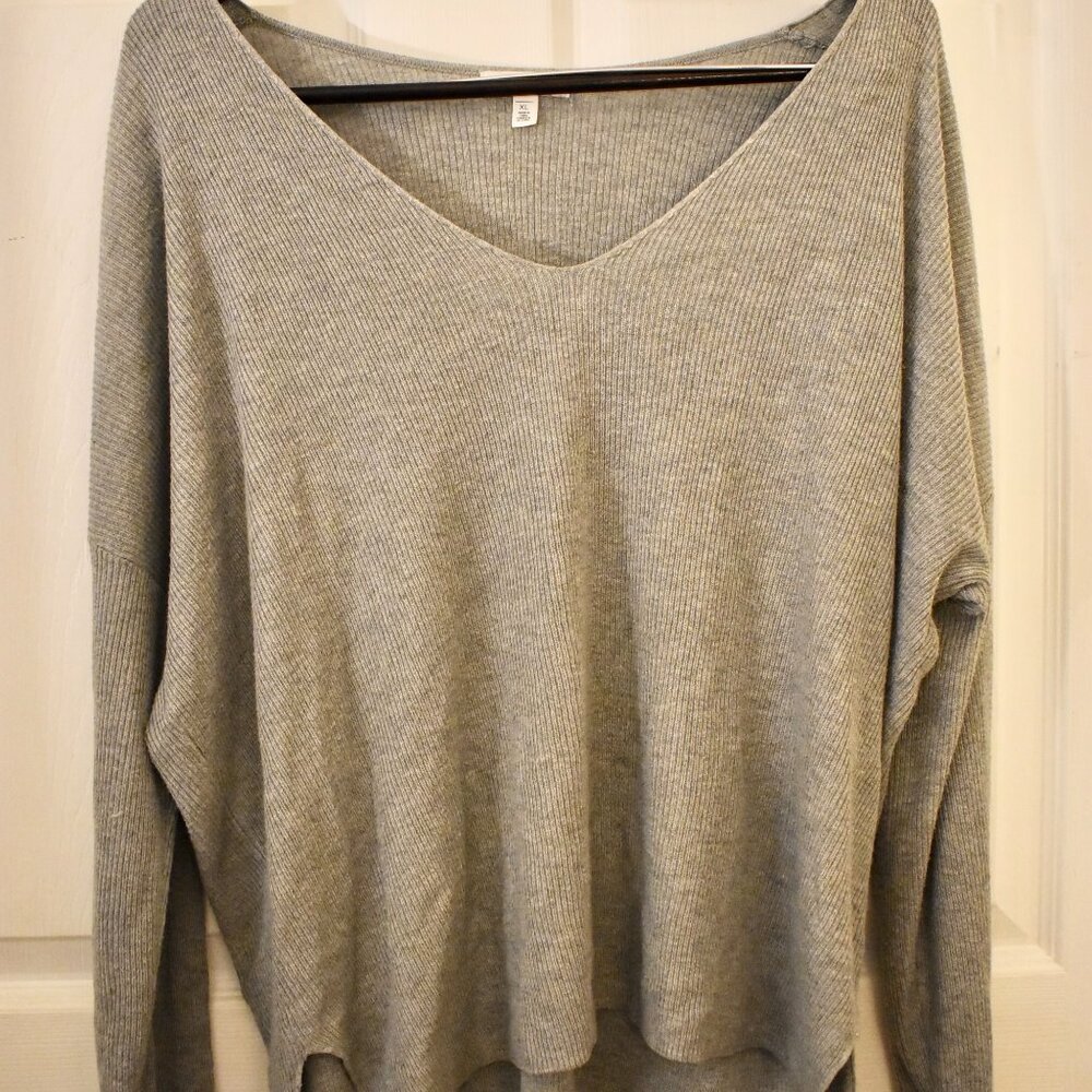 BP. grey v-neck ribbed sweater